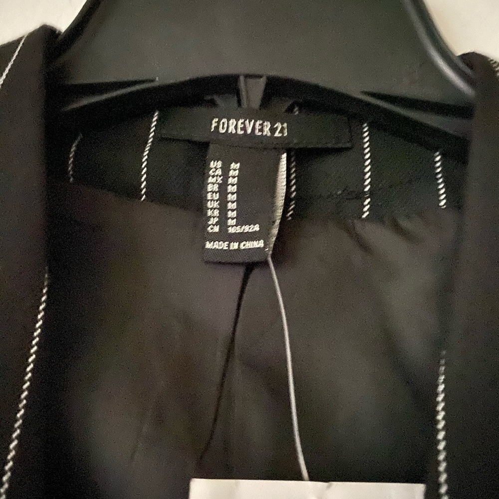 Jacket - Picture 2 of 3